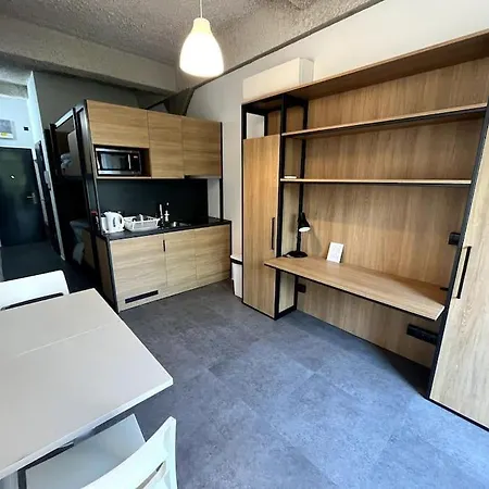 New Design Flat Rottenbiller - Unit 14